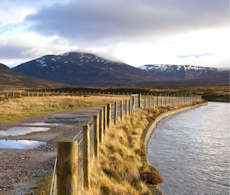 Track out from Meall Chuaich